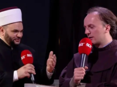 Krajiški župnik i imam – simbol jedinstva: “Nama se Bosna ne može sporiti! A ni Hercegovina!” (VIDEO)