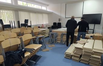 Škole širom USK dobile novi namještaj vrijedan 2,5 miliona KM