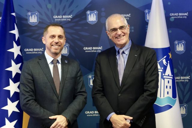 Screenshot 2025-10-23 at 13.56.19