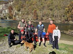 HEROJI GSS-a CAZIN: Spasili psa zarobljenog na obali Une!