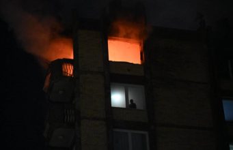 Prizor iz Tuzle koji slama srca: “Gledao nas je bespomoćno, a onda je dim ušao njegovu u sobu…”