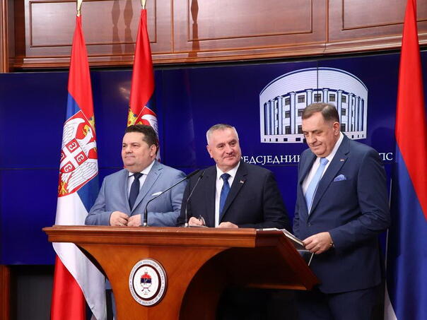 tuzilastvo-bih-obustavilo-istragu-protiv-dodika-viskovica-i-stevandica-viskovic-dodik-i-stevandic-1_6909e97150e37 (1)