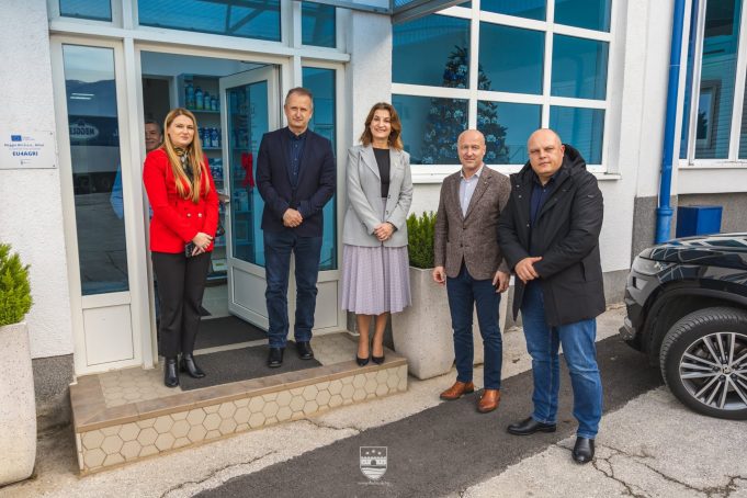 591203134_1177549674576832_7811831935762325123_n