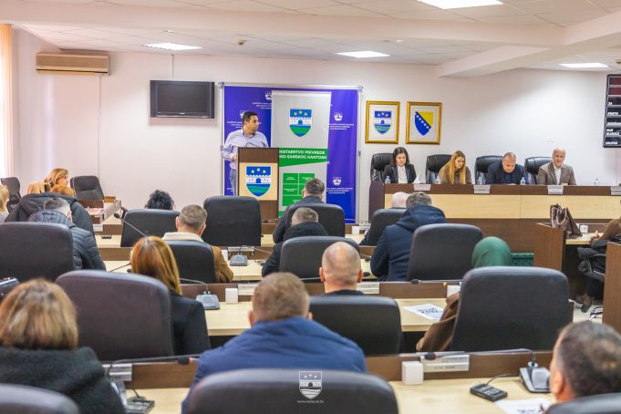 601367924_1189813050017161_7120659254331591540_n