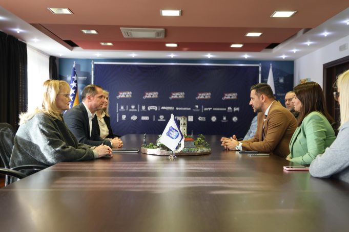 6939561c42b1a5.47628102