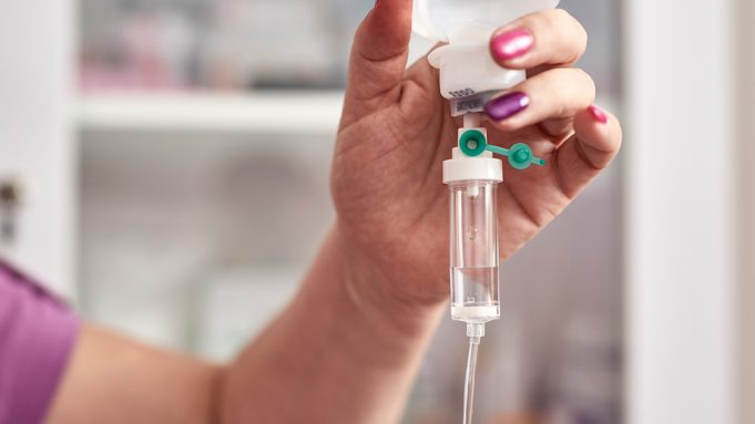 mobilna-sestra-aplikacija-injekcija-davanje-infuzija-05