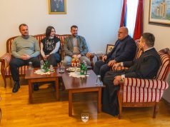Delegacija Vlade USK čestitala Božić pravoslavnim vjernicima u Bihaću