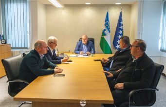 Vijećnici Bužima kod premijera Ružnića: Jačanje saradnje i podrška razvojnim projektima