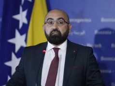 Hasanović potpisao prenos novca CIK-u za nove tehnologije