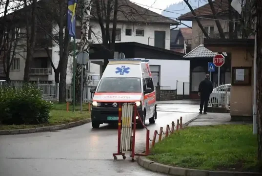Šestogodišnje dijete preminulo od meningokokne sepse u Visokom, više osoba pod nadzorom