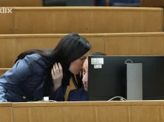 Sanja Vulić i SNSD sami protiv svih: Žestoko se protive smanjenju cijena goriva