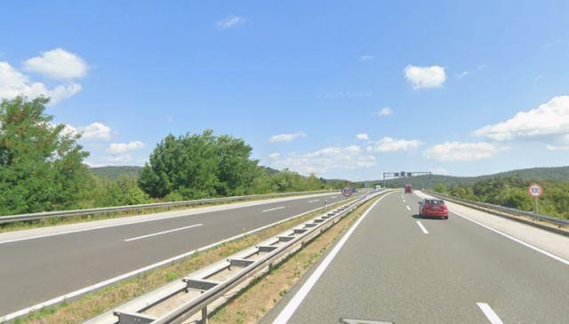 4f178661-9bf7-458e-b8f6-fe0c3718caa0