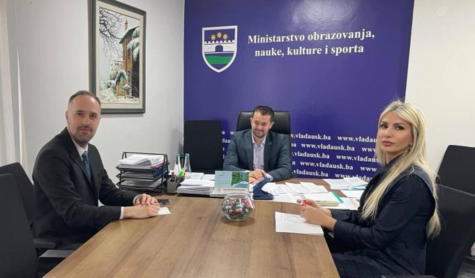 659042222_1274572881541177_418081101102313111_n