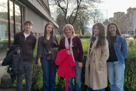 Gimnazijalci iz Bihaća među najboljim mladim fizičarima u Federaciji BiH