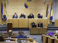 Zbog političara građani BiH plaćaju najskuplje naknade u Evropi