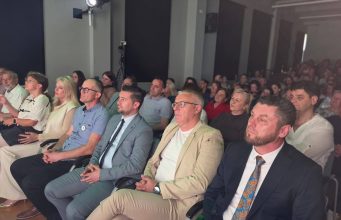 Unsko-sanski kanton predstavljen na Večeri bošnjačke kulture u Crikvenici