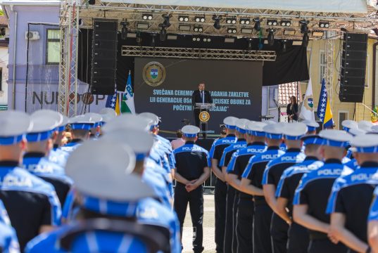 U Bihaću zakletvu položilo 168 mladih policajaca: MUP USK dobio novo pojačanje