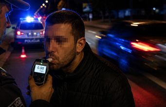 MUP USK objavio: Za obijesnu vožnju i do 3.000 KM, za korištenje mobitela do 2.000 KM, a za odbijanje alkotesta 1.000 KM plus zadržavanje do 12 sati