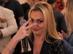 „Tjerali su nas da čučnemo ispod stola i pjevamo, a oni imali odnose“ Pjevačica raskrinkala dvojicu biznismena