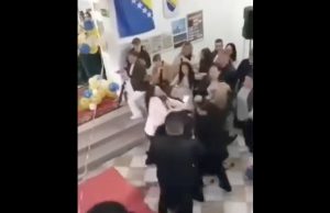Incident tokom maturalne večeri u Cazinu izazvao pažnju javnosti