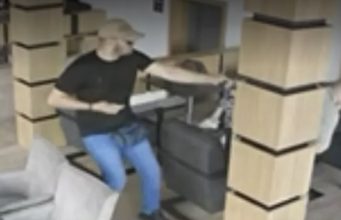 NOVI DETALJI OBJAVLJENI: Cijeli snimak u javnosti, a bradanja s kačketom koji je puca još nije pronađen