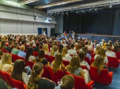 U Bihaću potpisani ugovori sa 338 stipendista Ministarstva obrazovanja USK