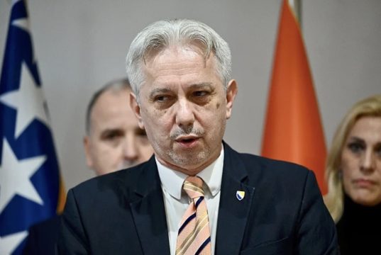 Kovačević o prijedlogu zabrane zastave RBiH u RS-u: Politički čin s ciljem ponižavanja žrtava, to je udar na mir
