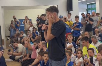 Amar Dedić pokazao zašto ga navijači vole: U svom džematu održao govor pa onda proučio ezan