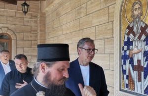 Vučić u Bosanskoj Krajini održao “predavanje”: Ko je Srbin, a ko Srbijanac