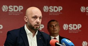 SDP o padu Vlade USK: SDA i DF su pokrenuli političku anarhiju, nisu samo oteli institucije već i mjesece života
