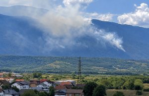 Požar na Plješevici više nije u minskom polju: Čeka se dolazak helikoptera OS BiH iz Sarajeva