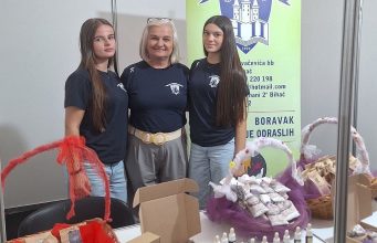 Zeleni krug JU OŠ Harmani II – od školske ideje do poduzetničke priče