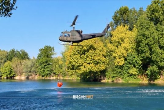 Požar na Plješevici i dalje aktivan, očekuje se novi helikopter OSBiH