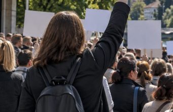 Najavljen javni protest radnika u srednjem obrazovanju u Bihaću: „Stop ponižavanju radnika“