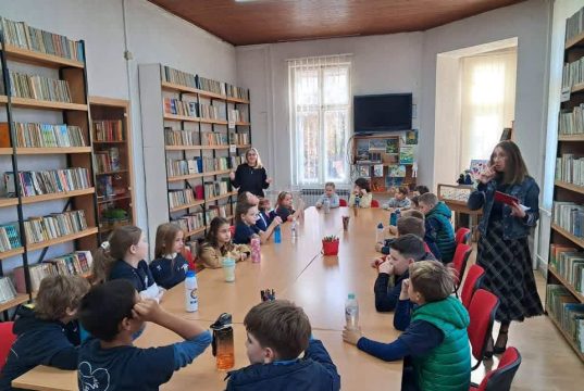 Učenici dvije bihaćke osnovne škole sami odlučili šta im je potrebno za bolje sportske aktivnosti